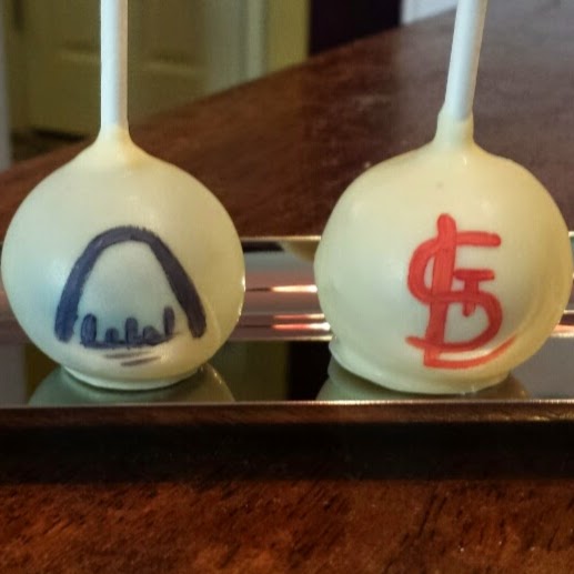 STL Cake Pops | 198 Tecumseh St, St Charles, MO 63301 | Phone: (636) 328-3922