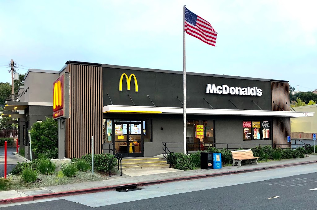 McDonalds | 180 El Camino Real, San Carlos, CA 94070, USA | Phone: (650) 595-4479