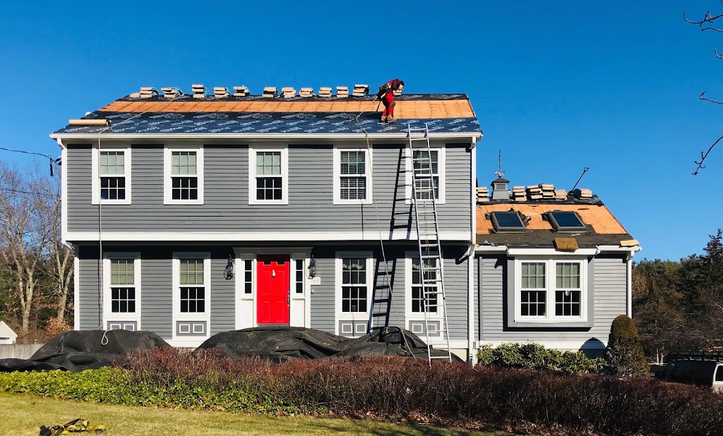 ROBERT ROOFING AND GUTTERS, INC. | 82 Main St, Norfolk, MA 02056 | Phone: (857) 247-8709