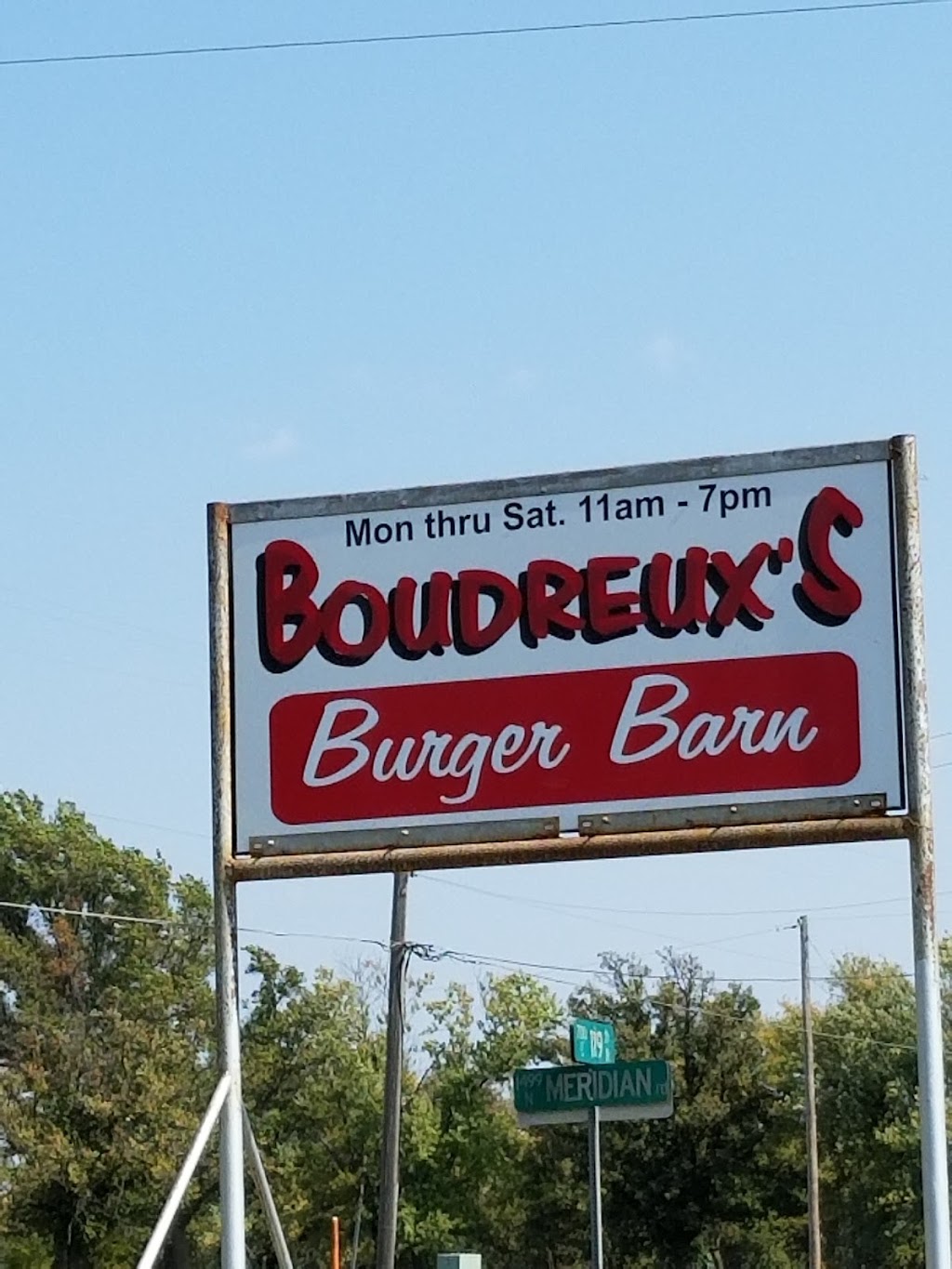 Boudreux Burger Barn | 1499 N Meridian Rd #9046, Peck, KS 67120, USA | Phone: (316) 524-2763