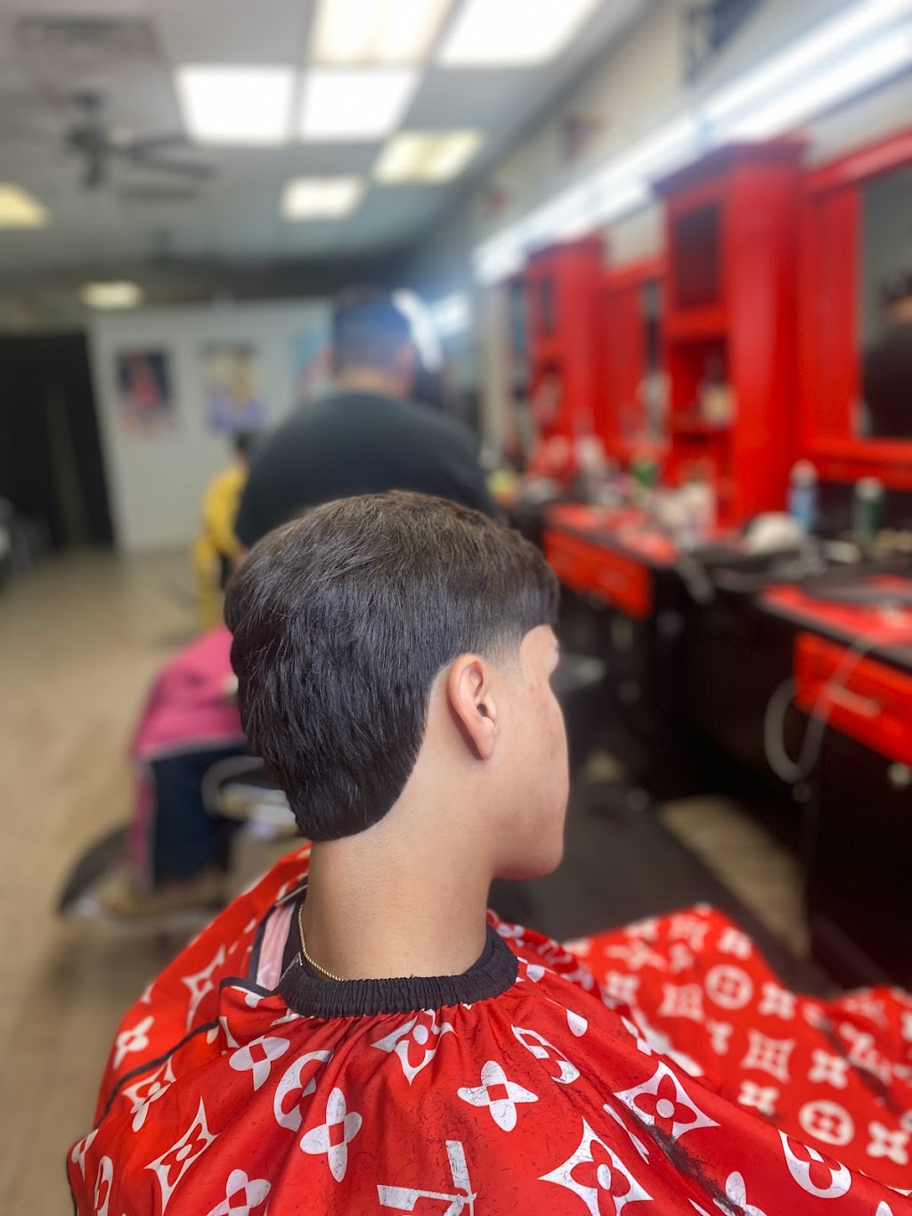 Gentlemen’s Cuts Barbershop | 7980 N 51st Ave #103, Glendale, AZ 85301 | Phone: (623) 915-5859