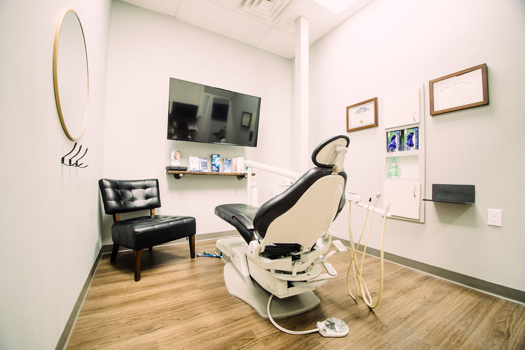Mustang Dentistry & Braces | 1001 E State Hwy 152 #113, Mustang, OK 73064, USA | Phone: (405) 353-1388