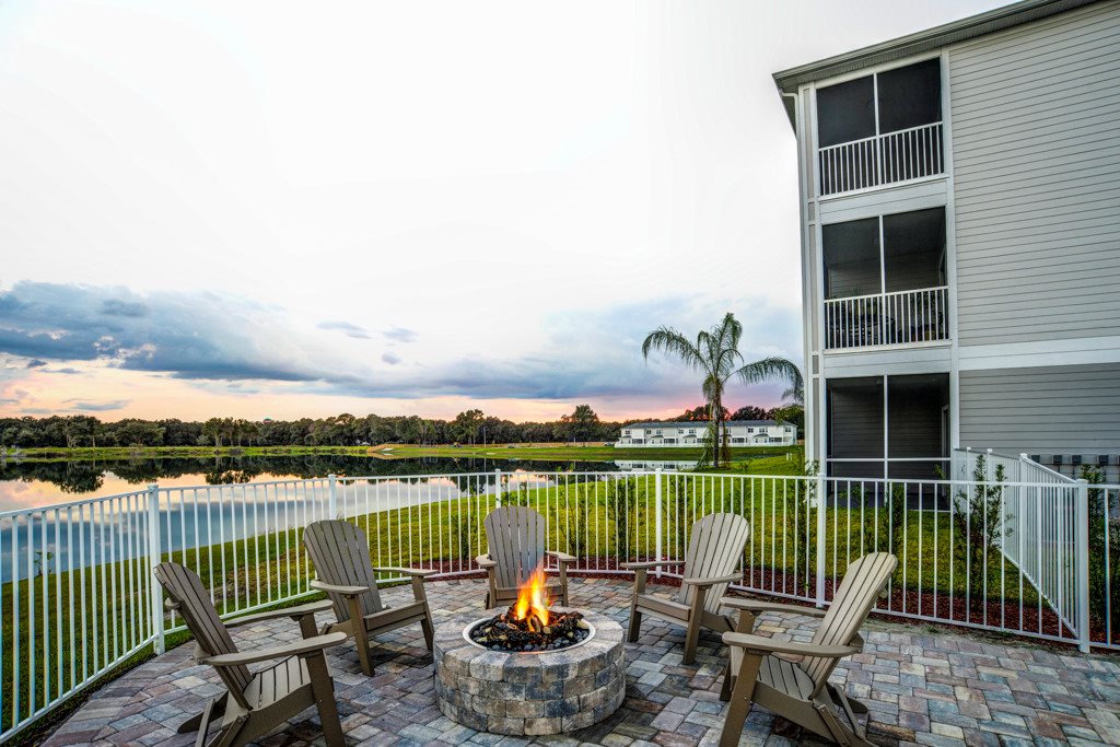 Century Lakehouse | 3003 S Frontage Rd, Plant City, FL 33566, USA | Phone: (813) 365-3974