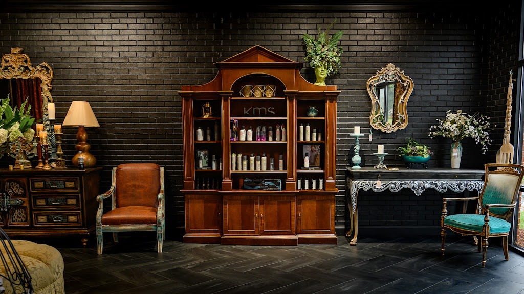 The Hilt Salon | 4889 Charlotte Hwy, Lancaster, SC 29720, USA | Phone: (803) 285-5678