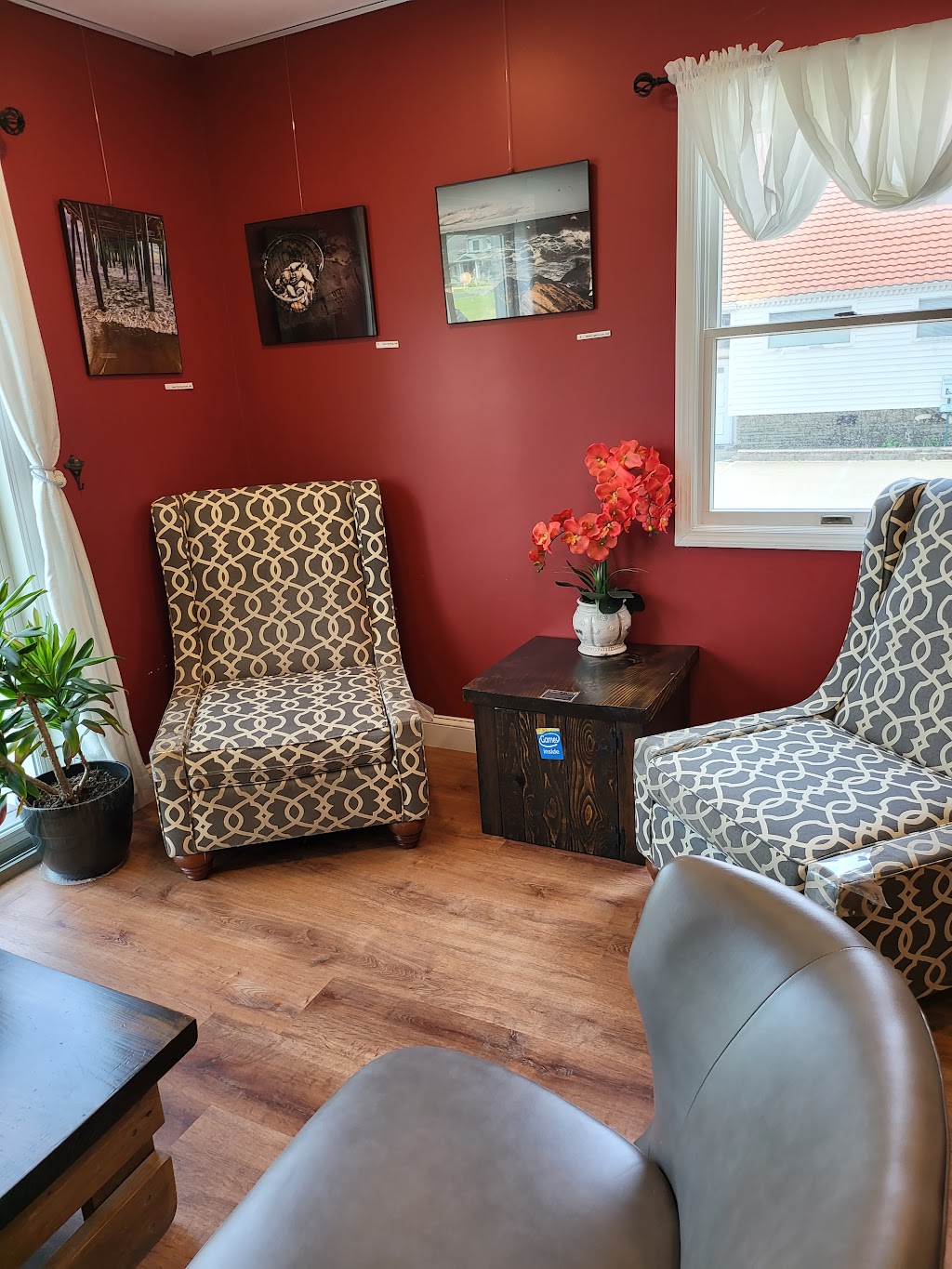 Short and Stout Tea Lounge | 1736 Western Ave A, Albany, NY 12203, USA | Phone: (518) 456-8327 Short and Stout Tea Lounge | 1736 Western Ave A, Albany, NY 12203, USA | Phone: (518) 456-8327