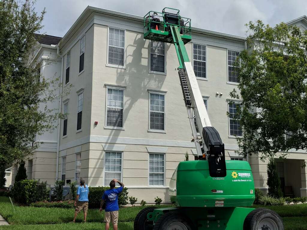 Thomas Roofing & Repair | 1300 S Semoran Blvd, Orlando, FL 32807 | Phone: (407) 408-0577