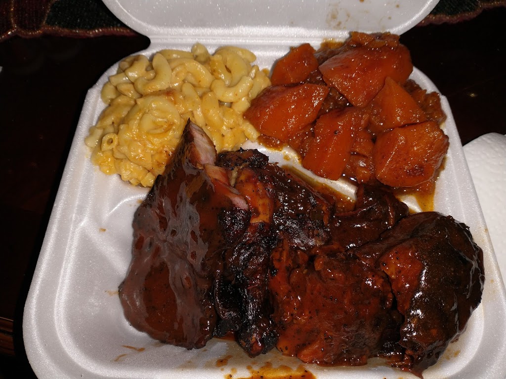 Mi Hungry BBQ & Jamaican Cuisine | 8660 St Charles Rock Rd, St. Louis, MO 63114, USA | Phone: (314) 427-3368
