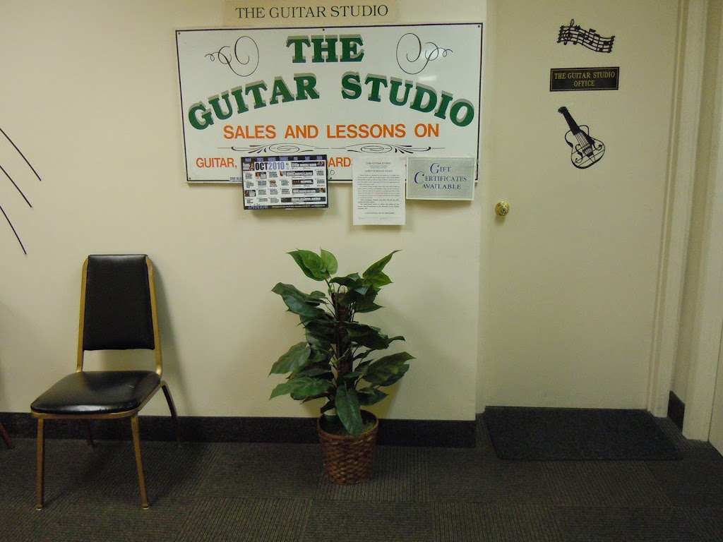 The Guitar Studio | 430 Springfield Ave, Berkeley Heights, NJ 07922, USA | Phone: (908) 464-2610