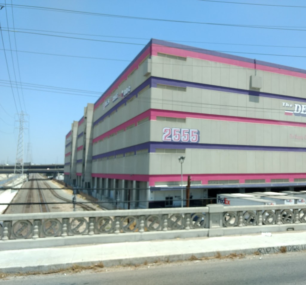 DLS - Dependable Logistics Solutions | 2555 E Olympic Blvd, Los Angeles, CA 90023, USA | Phone: (323) 526-2288