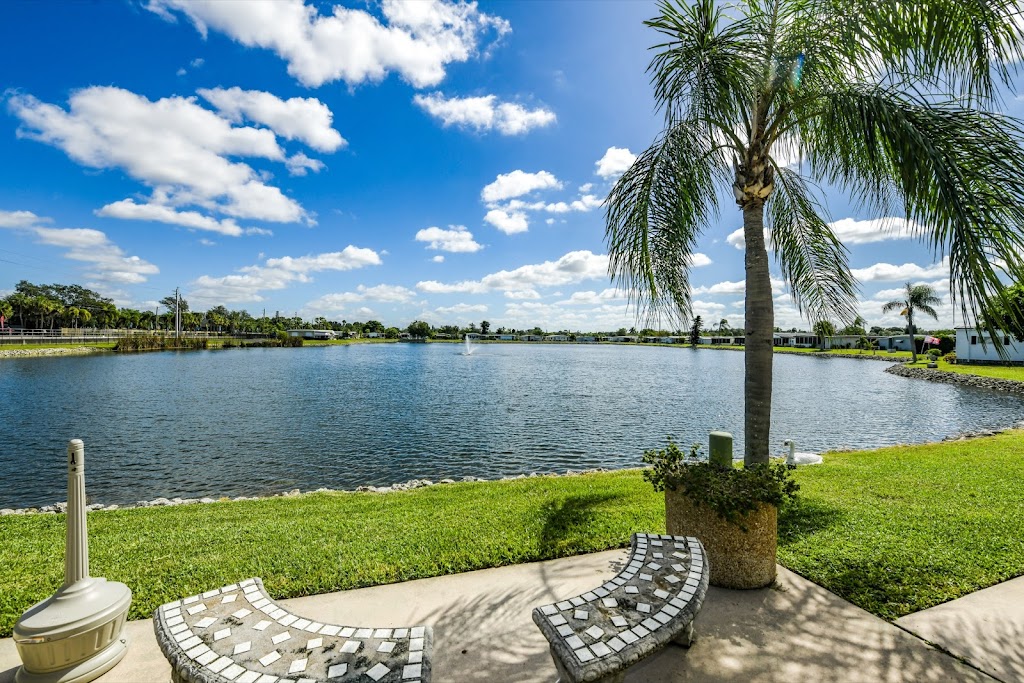 Swan Lake Village | 620 57th Ave W LOT H9, Bradenton, FL 34207 | Phone: (888) 220-1580