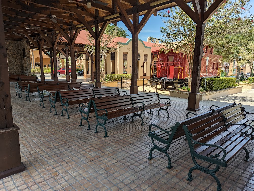 Spanish Springs Town Square | 1120 Main St, The Villages, FL 32159, USA | Phone: (352) 753-2270