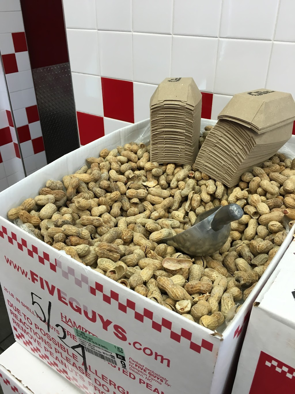 Five Guys | 4625 Candlewood St, Lakewood, CA 90712, USA | Phone: (562) 531-0555