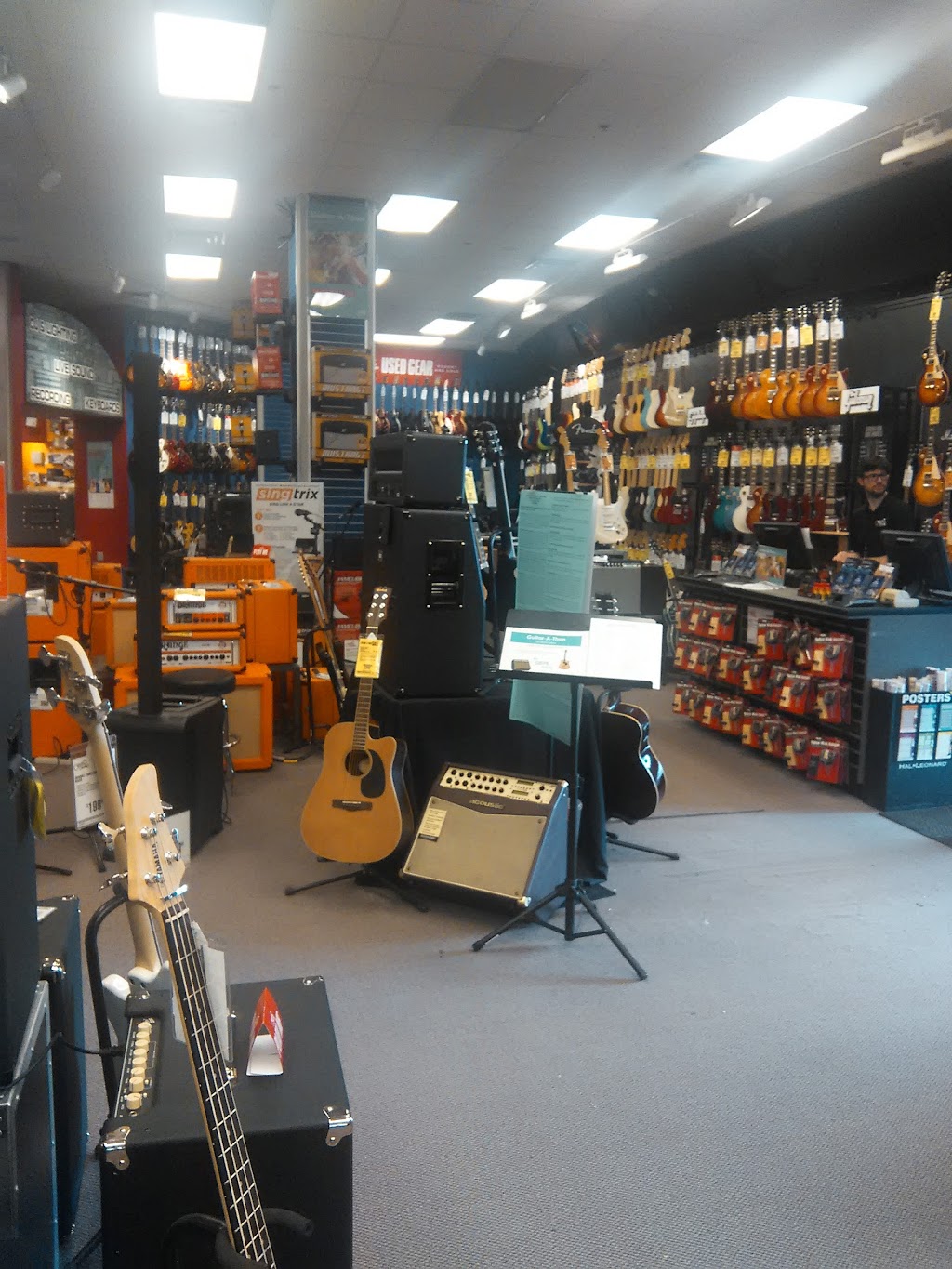 Guitar Center | 258 Daniel Webster Hwy Suite 4, Nashua, NH 03060, USA | Phone: (603) 891-5777