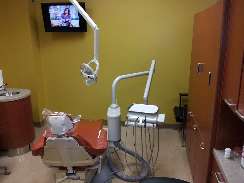 Comfort Zone Dental Center | 9200 Chimneyrock Blvd. Suite #104, Cordova, TN 38016, USA | Phone: (901) 309-6801