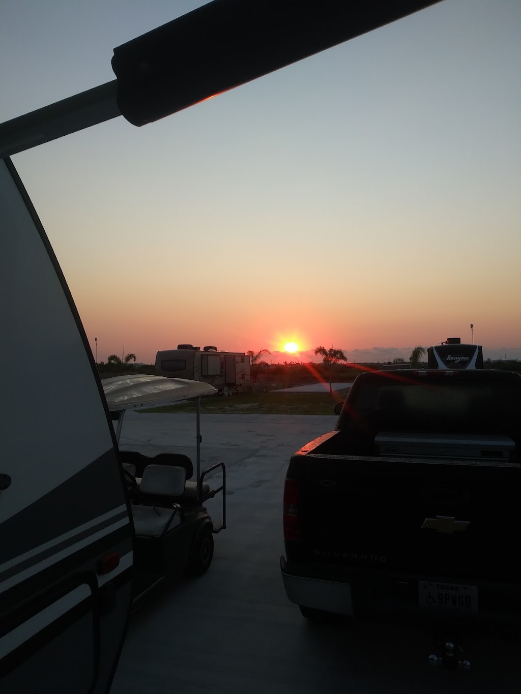 Coastal Palms RV Sites | 2332 San Antonio St, Rockport, TX 78382, USA | Phone: (361) 463-8602