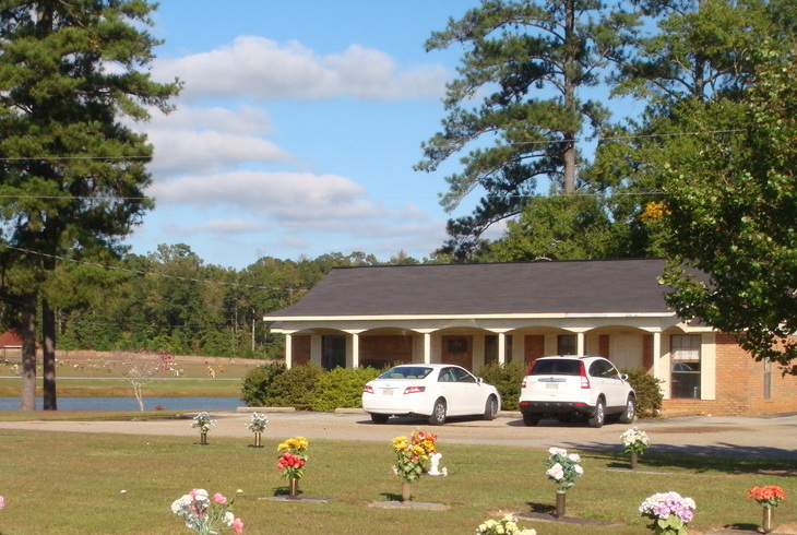 Forest Lawn Memory Gardens | 7774-A, MS-39, Meridian, MS 39305, United States | Phone: (601) 693-2464