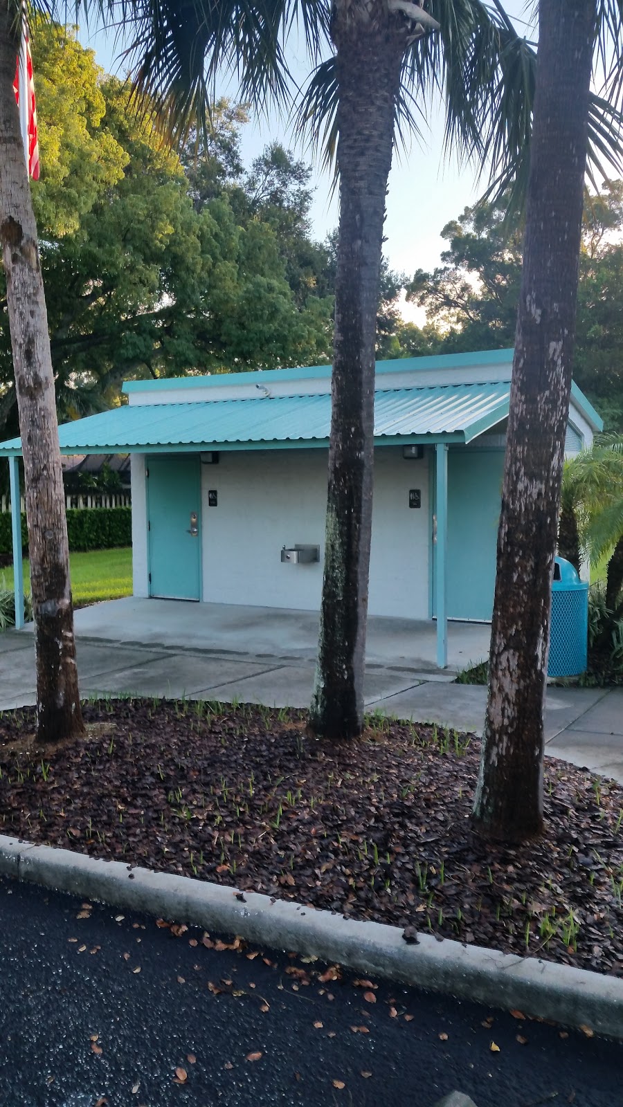 Tennis Club Park | 7283 113th St, Seminole, FL 33772, USA | Phone: (727) 397-6085