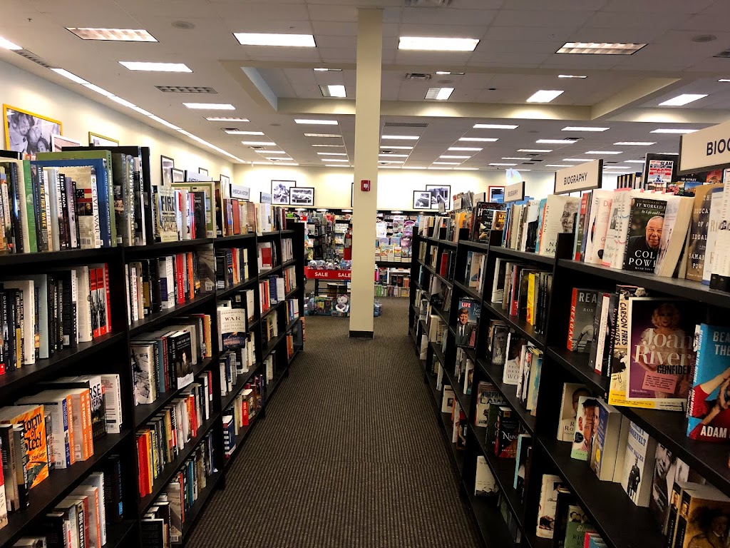 Books-A-Million | 7404 S Olympia Ave, Tulsa, OK 74132, USA | Phone: (918) 447-2702