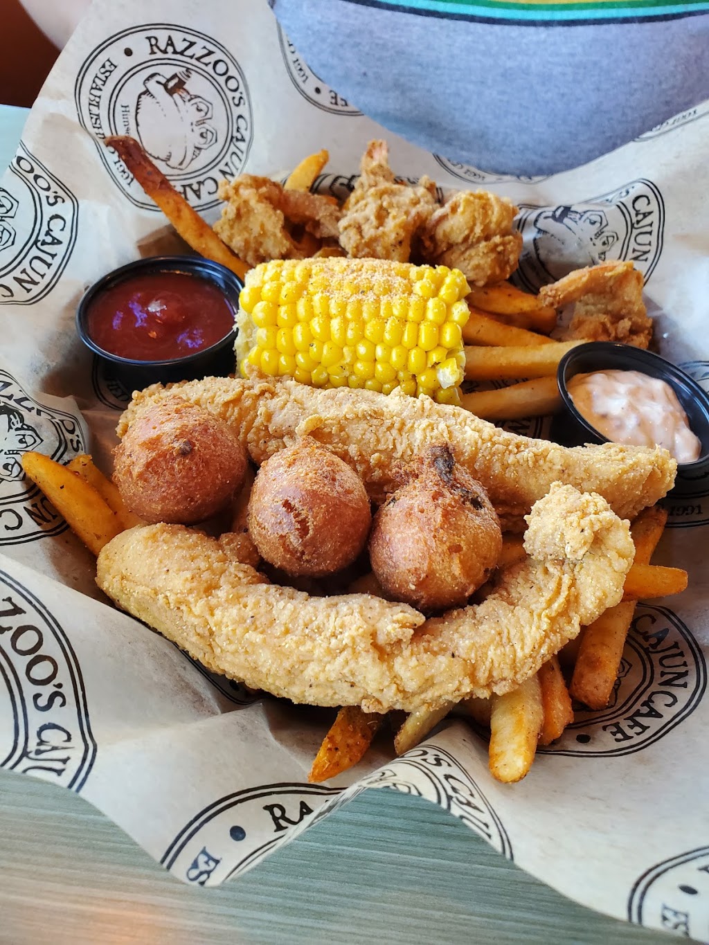 Razzoos Cajun Cafe | 1414 Market Pl Blvd, Irving, TX 75063, USA | Phone: (972) 373-9400