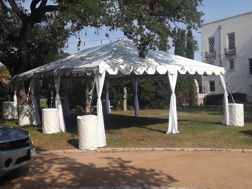 Whim Hospitality | 2001 US-290, Dripping Springs, TX 78620, USA | Phone: (512) 858-9446