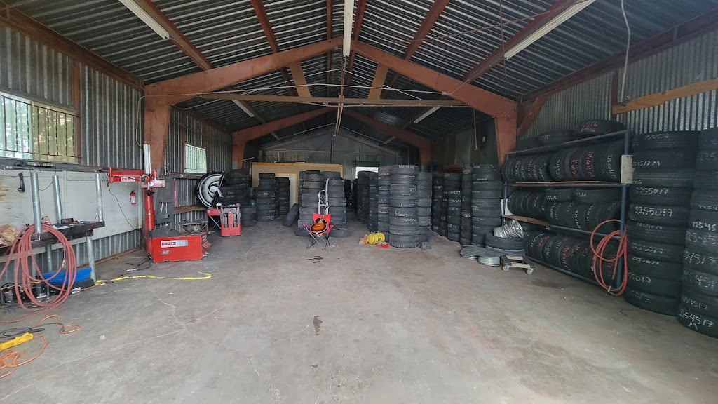 LOPEZ TRUCK TIRE SHOP | Private Rd 100 #80, Farmersville, TX 75442, USA | Phone: (972) 720-0830