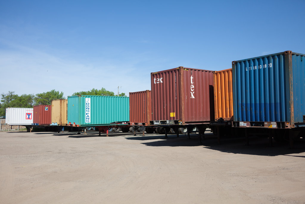 Big Blue Intermodal - Drayage Trucking & Rail Service | 565 1st St SW, New Brighton, MN 55112, USA | Phone: (651) 294-3944