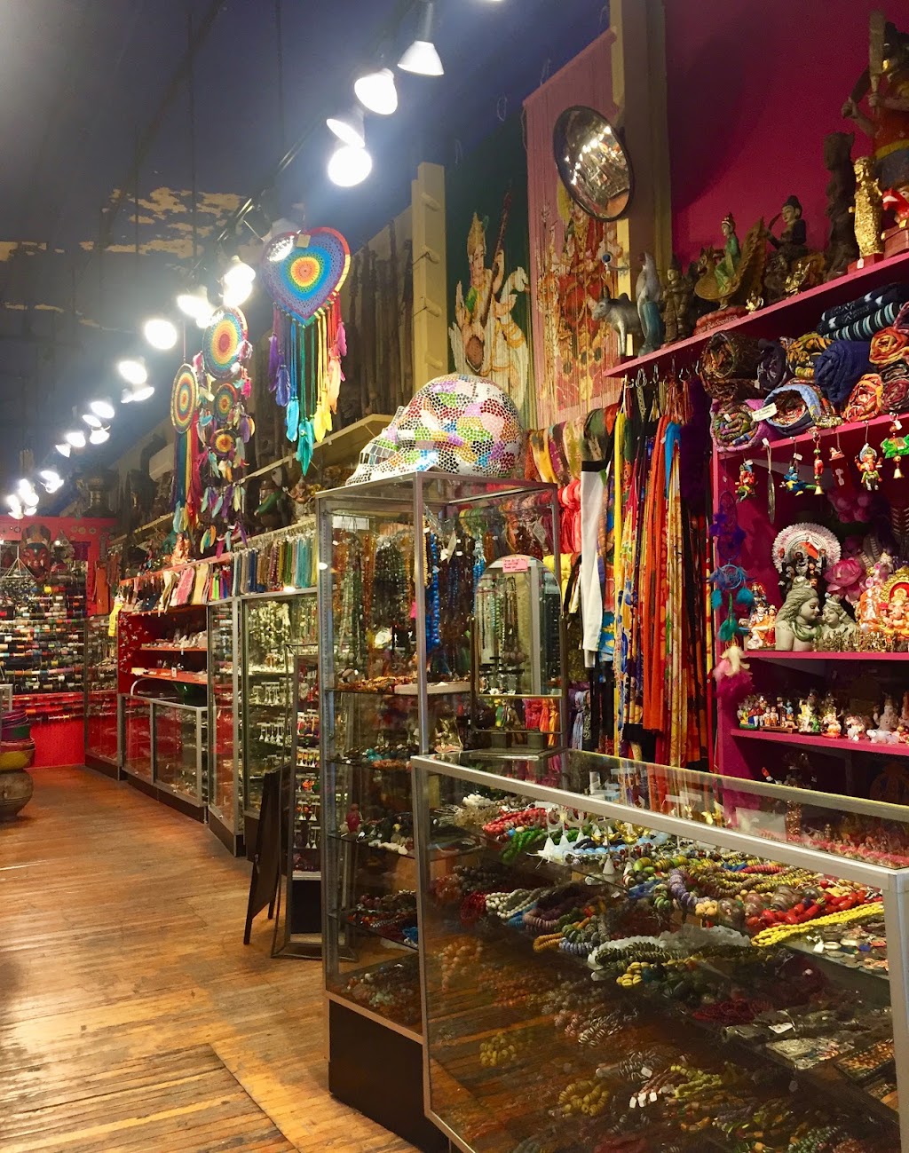 Beads of Paradise | 16 E 17th St, New York, NY 10003, USA | Phone: (212) 620-0642