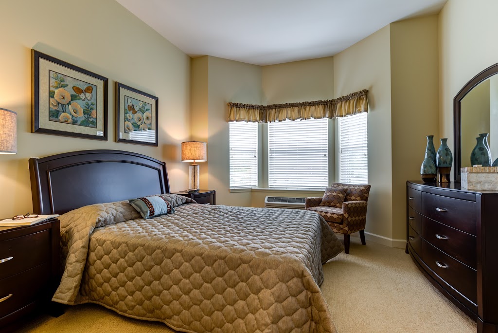 Cedarhurst of Des Peres | 12826 Daylight Cir, St. Louis, MO 63131, USA | Phone: (314) 916-6614