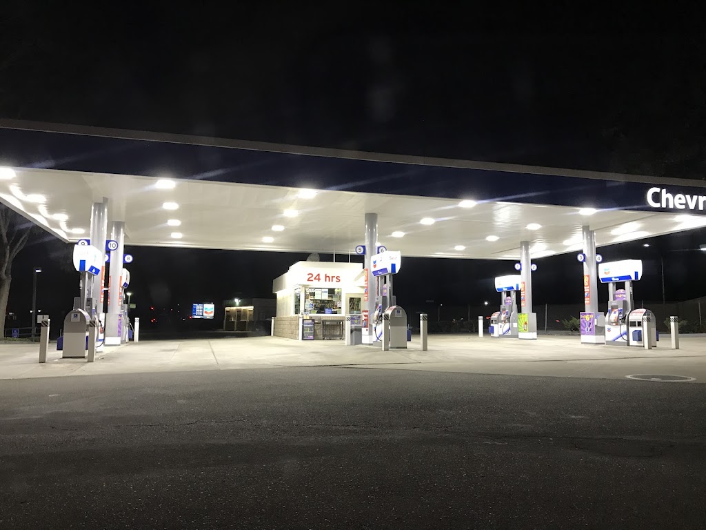 Chevron | 1265 Lawrence Station Rd, Sunnyvale, CA 94089, USA | Phone: (408) 744-0725