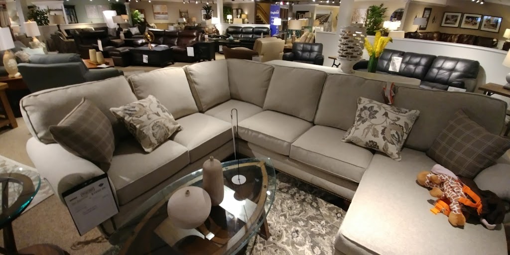 Bernie & Phyls Furniture | 45-61 Worcester St Ste 45, Natick, MA 01760, USA | Phone: (508) 907-6500