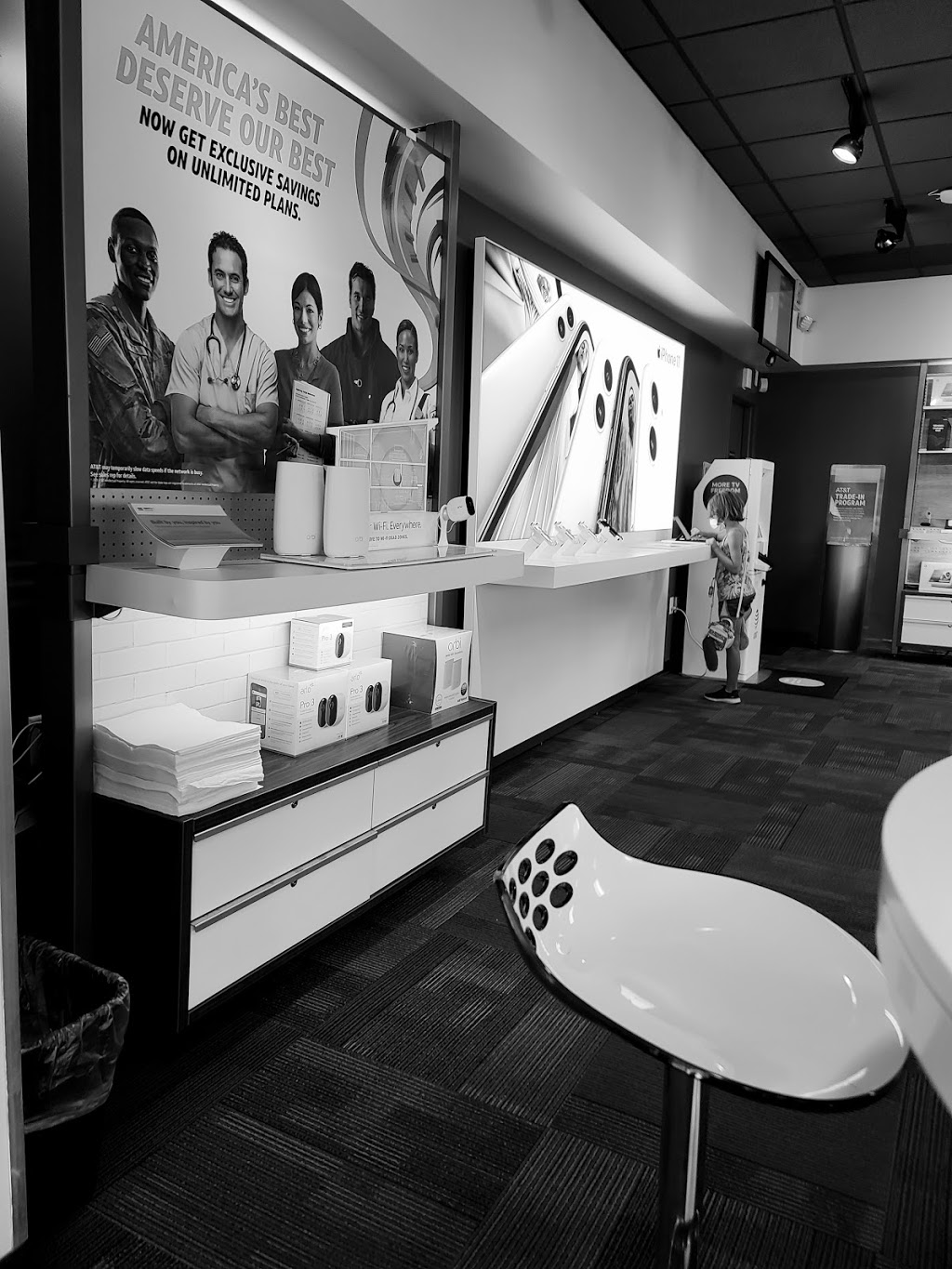 AT&T Store | 220 Harker Pl Suite #150, Annapolis, MD 21401, USA | Phone: (410) 571-8222