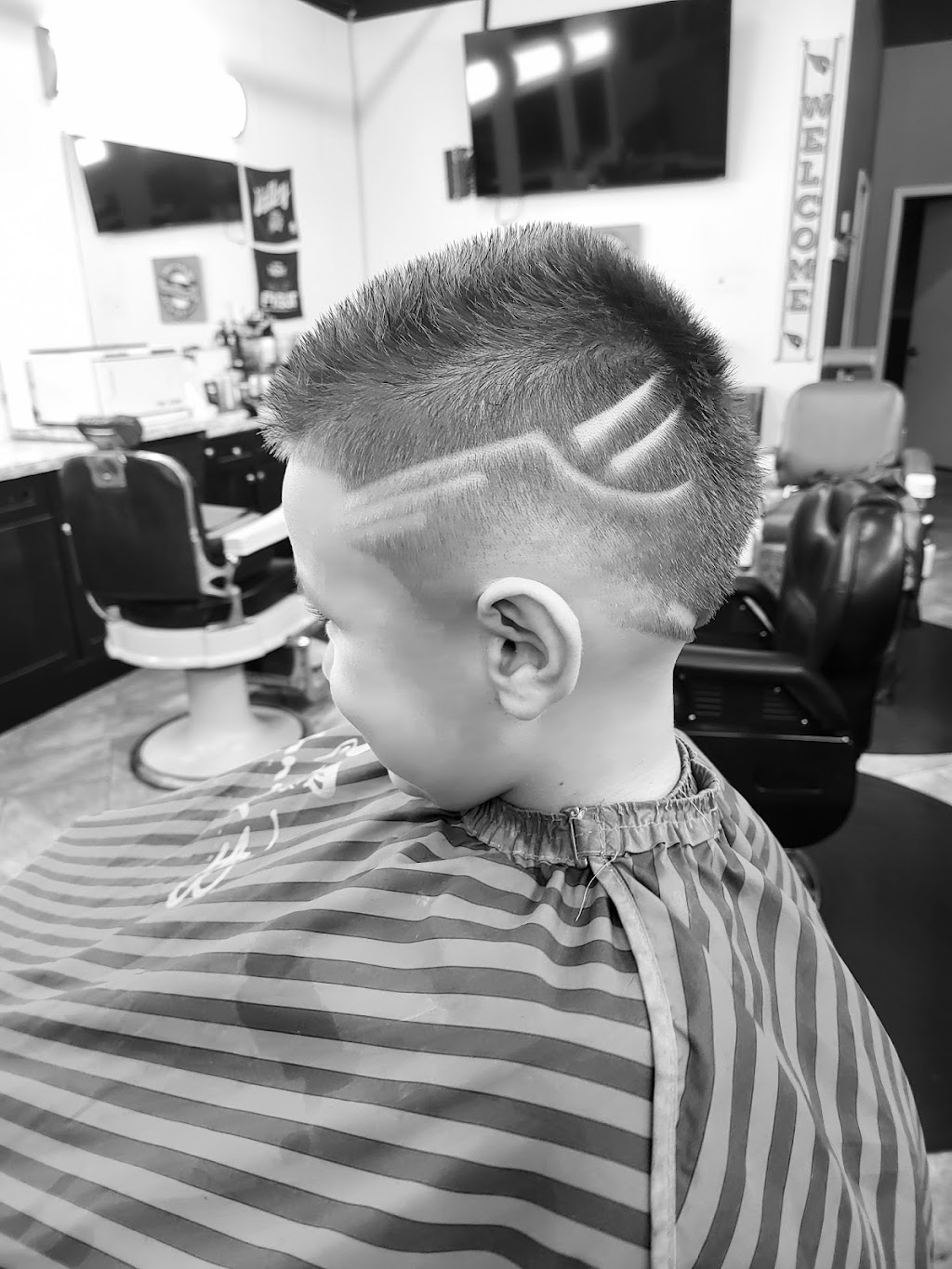 Richies Barber Shop | 4145 N 83rd Ave, Phoenix, AZ 85033, USA | Phone: (623) 440-9655