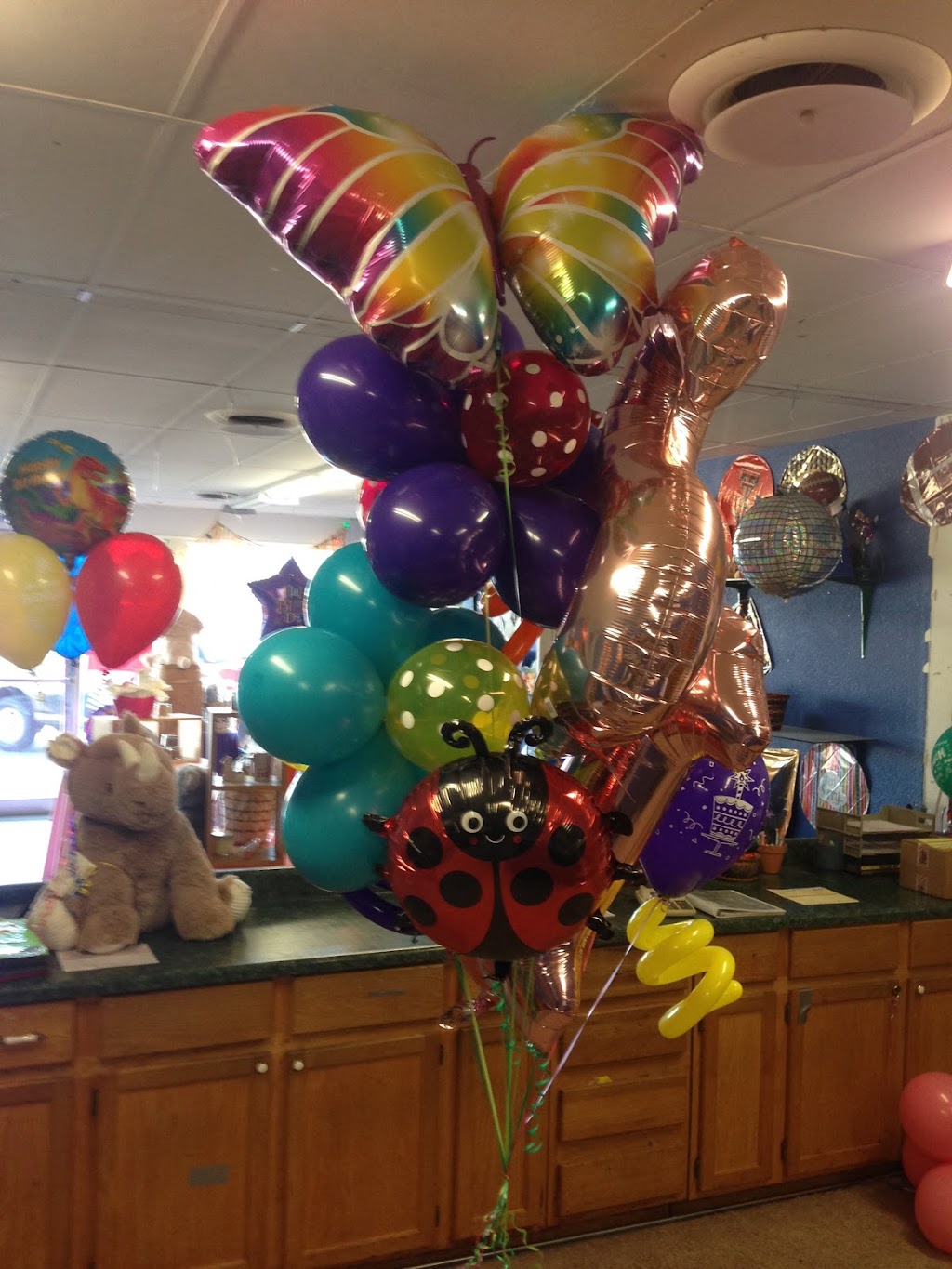 Balloons By the Bunch | 5101 34th St, Lubbock, TX 79410, USA | Phone: (806) 796-0178