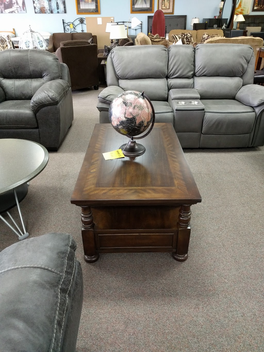 Main-West Furniture Appliances & Carpeting | 41 Main St W, Kingsville, ON N9Y 1H2, Canada | Phone: (519) 733-2311