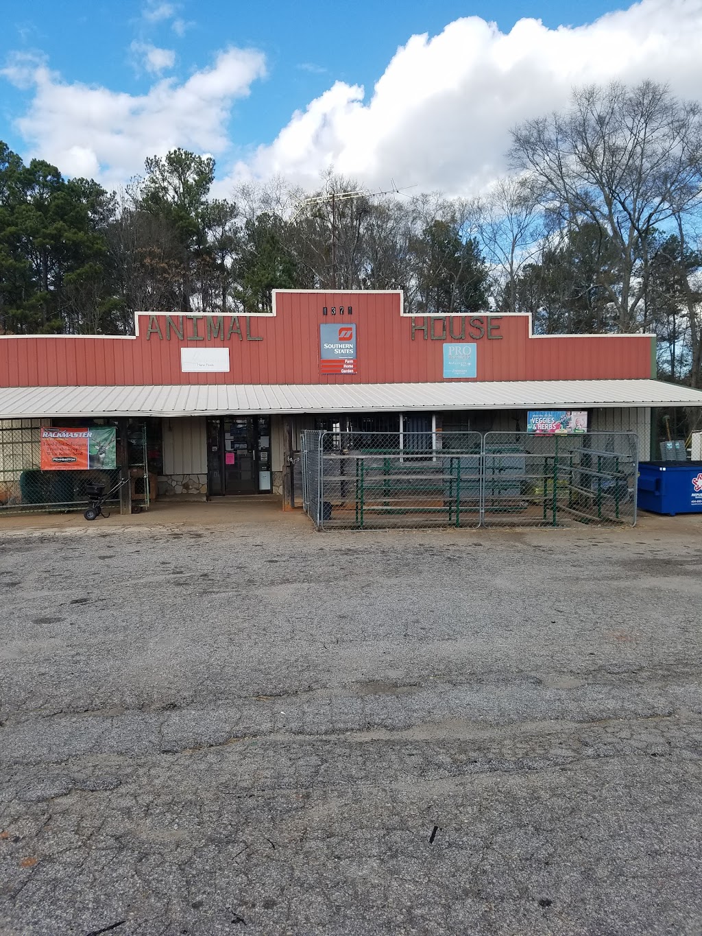 Animal House | 1371 Keys Ferry Rd, McDonough, GA 30252, USA | Phone: (770) 914-2241