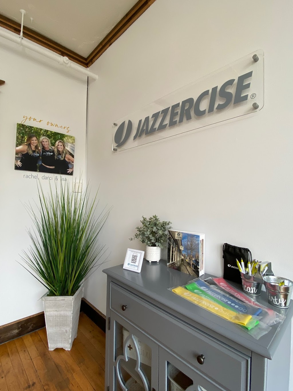 Jazzercise Portland Fitness Center | 1847 E Burnside St, Portland, OR 97214, USA | Phone: (503) 850-0762