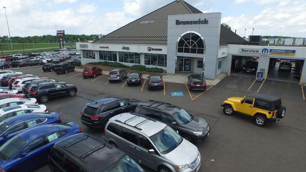 Brunswick Auto Mart - Chrysler Dodge Jeep Ram | 3031 Center Rd, Brunswick, OH 44212, USA | Phone: (234) 803-9437