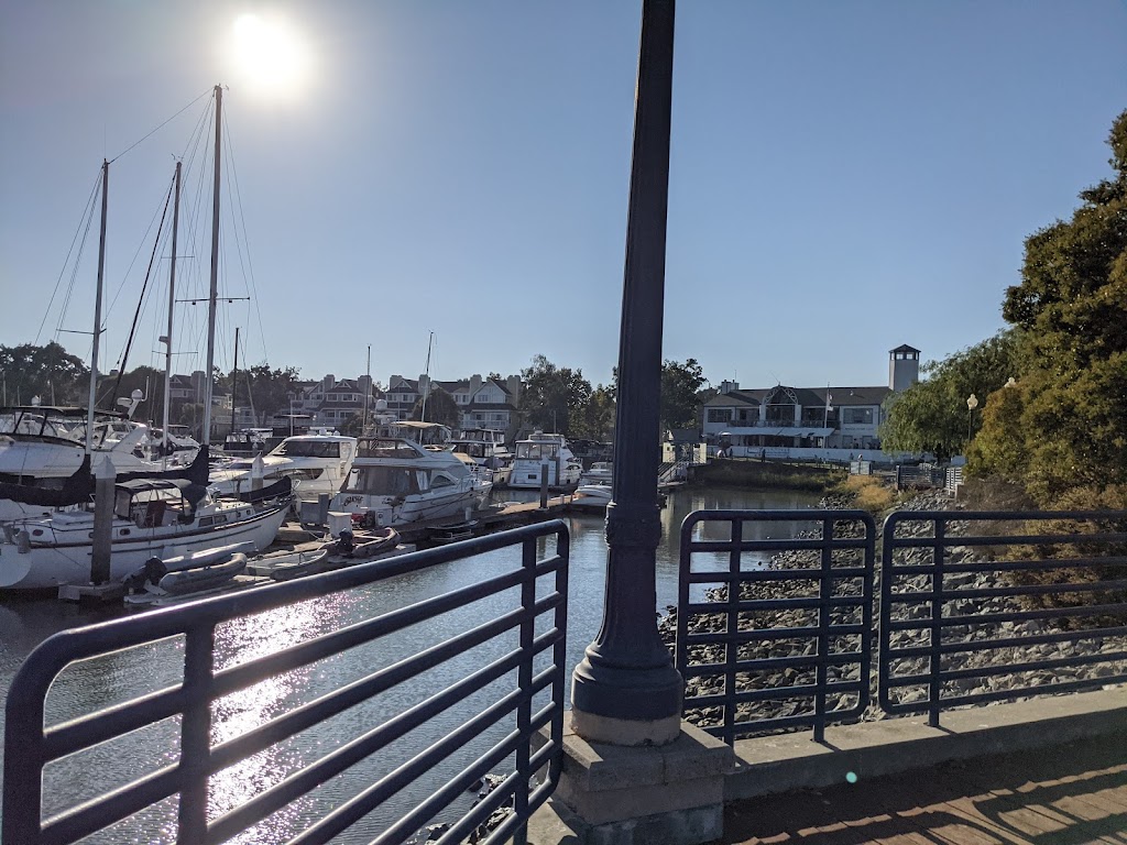 Benicia Yacht Club | 400 E 2nd St, Benicia, CA 94510, USA | Phone: (707) 746-0739