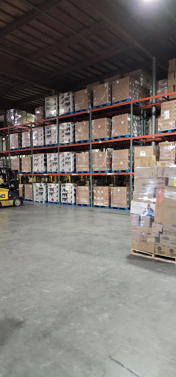 Grocery Outlet Distribution Center | 4400 Florin Perkins Rd, Sacramento, CA 95826, USA | Phone: (916) 379-4152