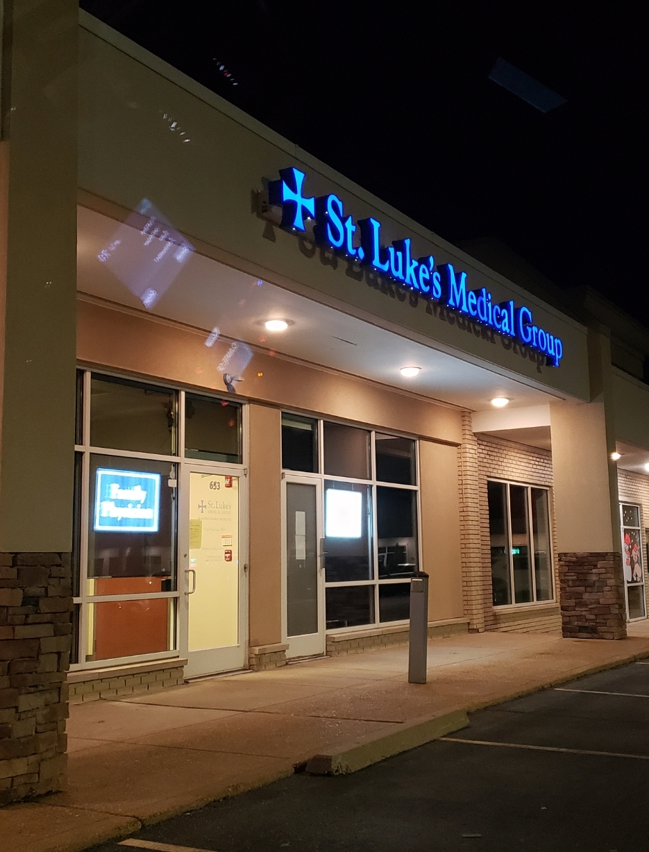 Ballwin Family Medicine - St. Lukes | 653 Big Bend Rd, Ballwin, MO 63021, USA | Phone: (636) 685-7770