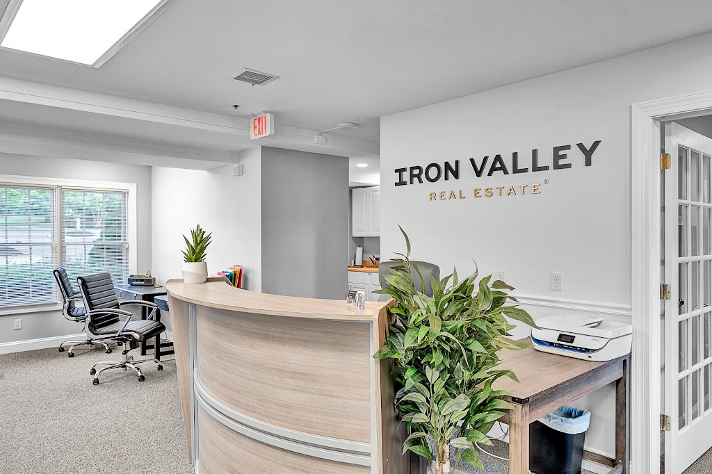 Iron Valley Real Estate Doylestown | 405 Farm Ln, Doylestown, PA 18901, USA | Phone: (267) 703-5050