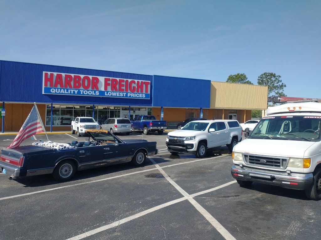 Harbor Freight Tools | 2959 Garden St, Titusville, FL 32796, USA | Phone: (321) 291-8900