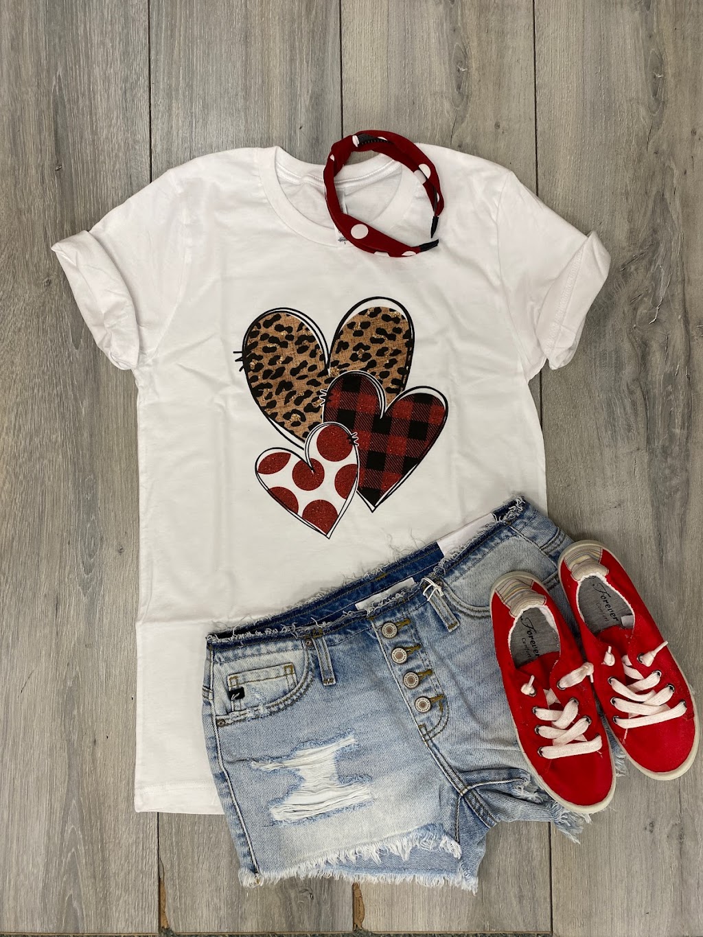 BDazzled Boutique | 132 W State St, Pendleton, IN 46064, USA | Phone: (765) 221-9010 BDazzled Boutique | 132 W State St, Pendleton, IN 46064, USA | Phone: (765) 221-9010