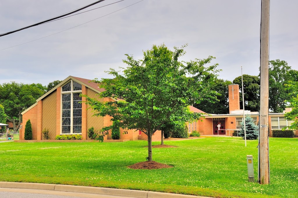 Warwick Memorial United Methodist Church | 38 Hoopes Rd, Newport News, VA 23602, USA | Phone: (757) 877-2270
