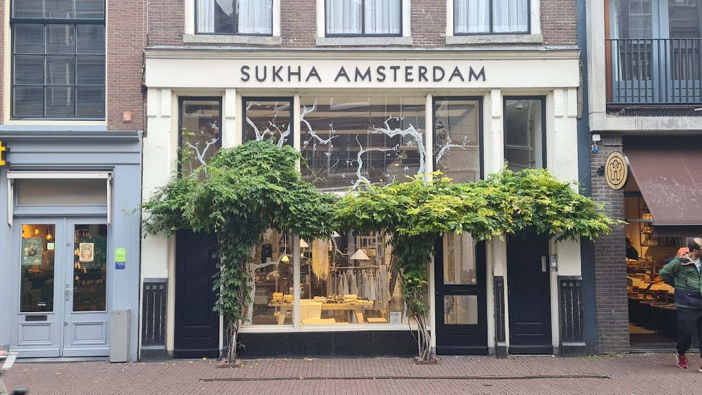 Sukha Amsterdam | Haarlemmerstraat 110, 1013 EW Amsterdam, Netherlands | Phone: 020 330 4001
