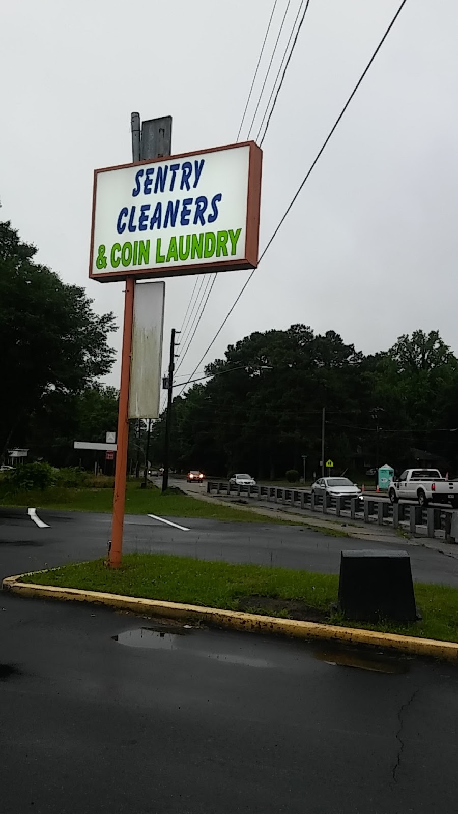 Sentry Cleaners & Coin Laundry | 2590 Gresham Rd S E, Atlanta, GA 30316 | Phone: (404) 244-1715