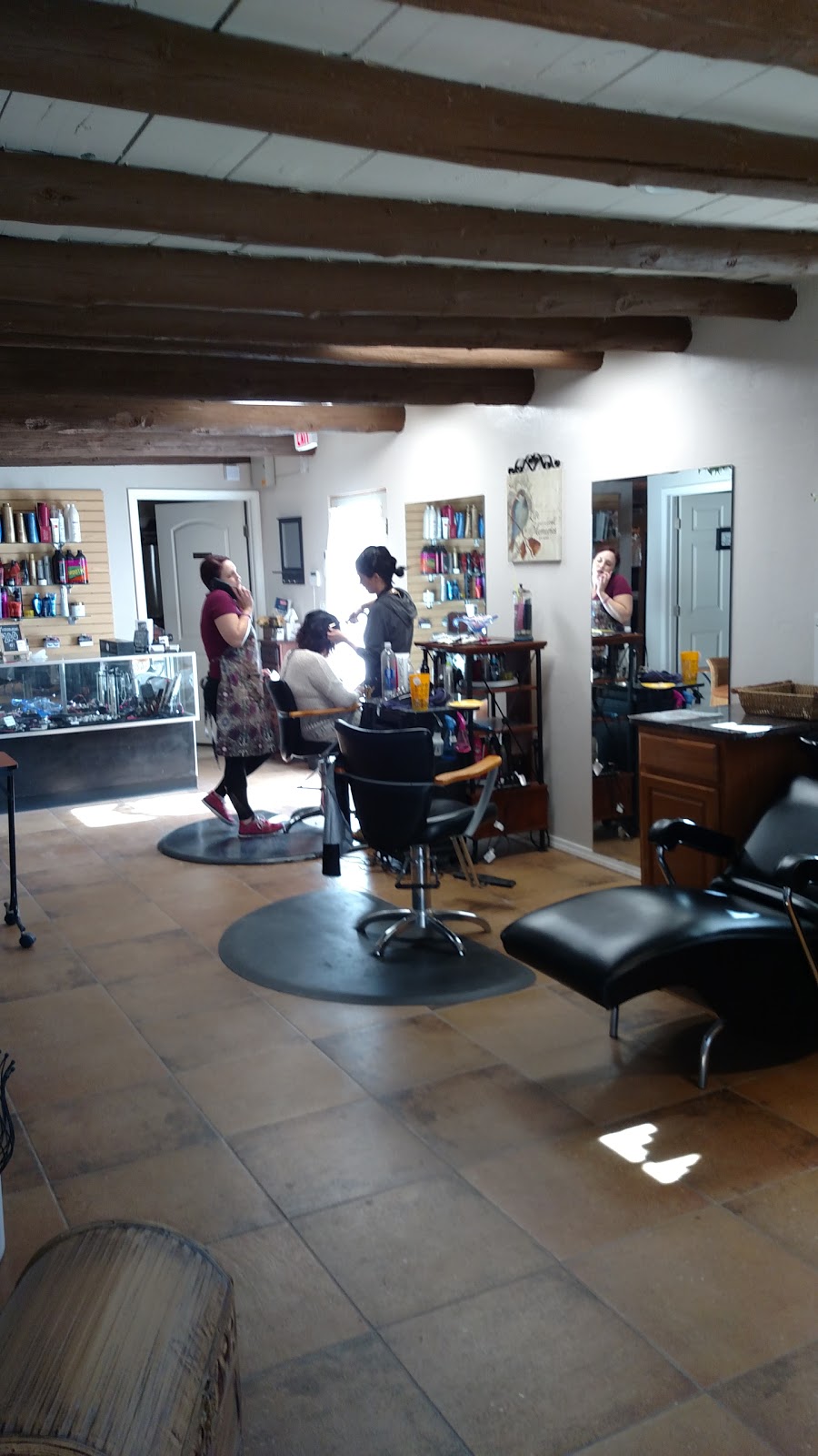 Hidden Treasure Salon & Spa | 2133 San Mateo Blvd NE, Albuquerque, NM 87110, USA | Phone: (505) 385-6268