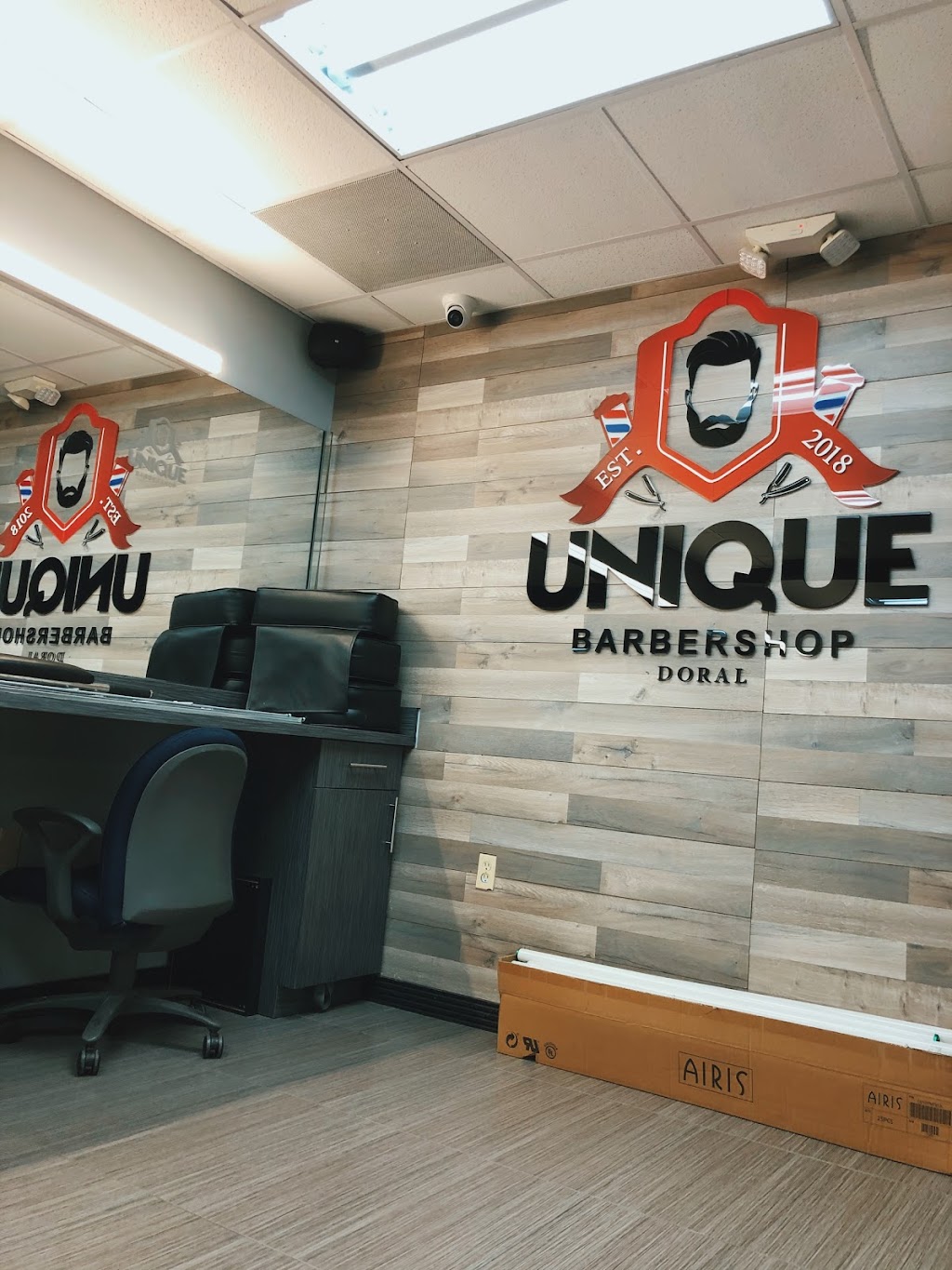 UNIQUE Barbershop Doral | 11402 NW 41st St #215, Doral, FL 33178, USA | Phone: (786) 485-4864