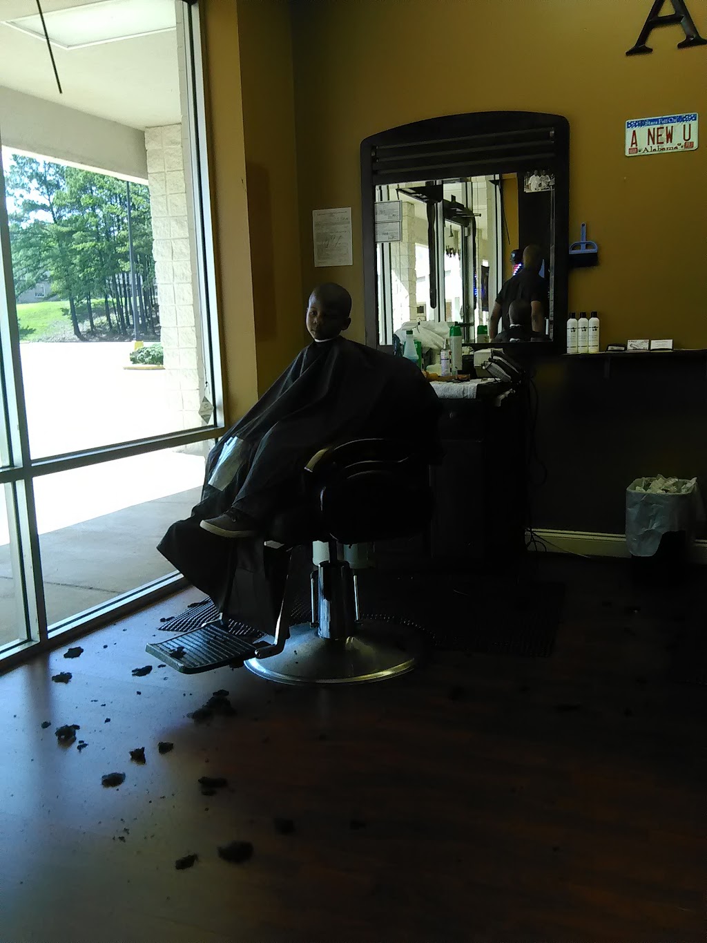 A New U Barber & Style Shop | 2351 Carson Rd, Birmingham, AL 35215, USA | Phone: (205) 815-1956