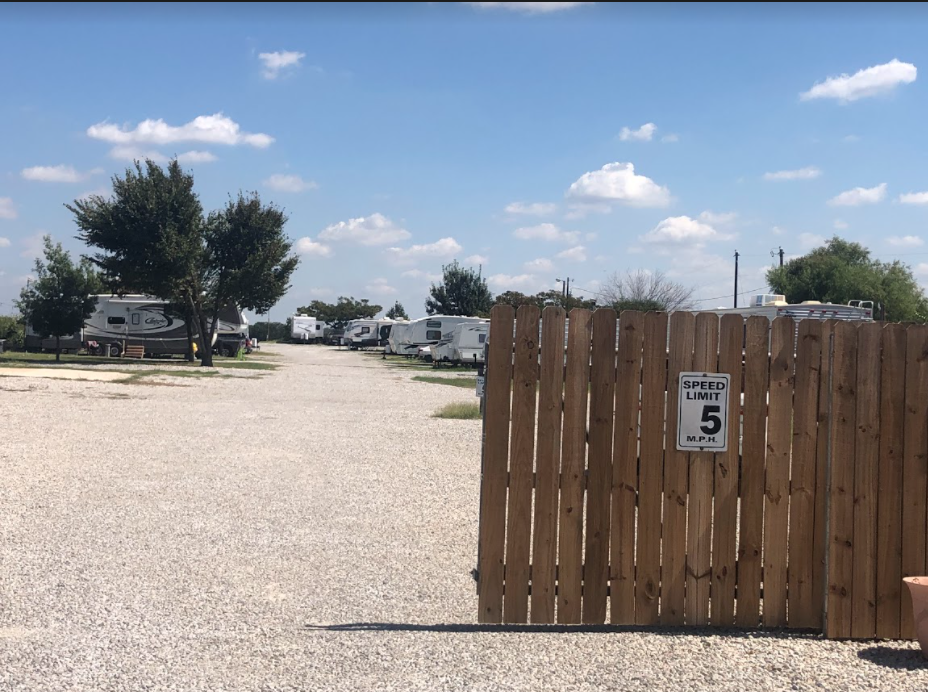 Texas Star RV Park of Azle | 14504 Farm to Market Rd 730 N, Azle, TX 76020, USA | Phone: (817) 914-6529